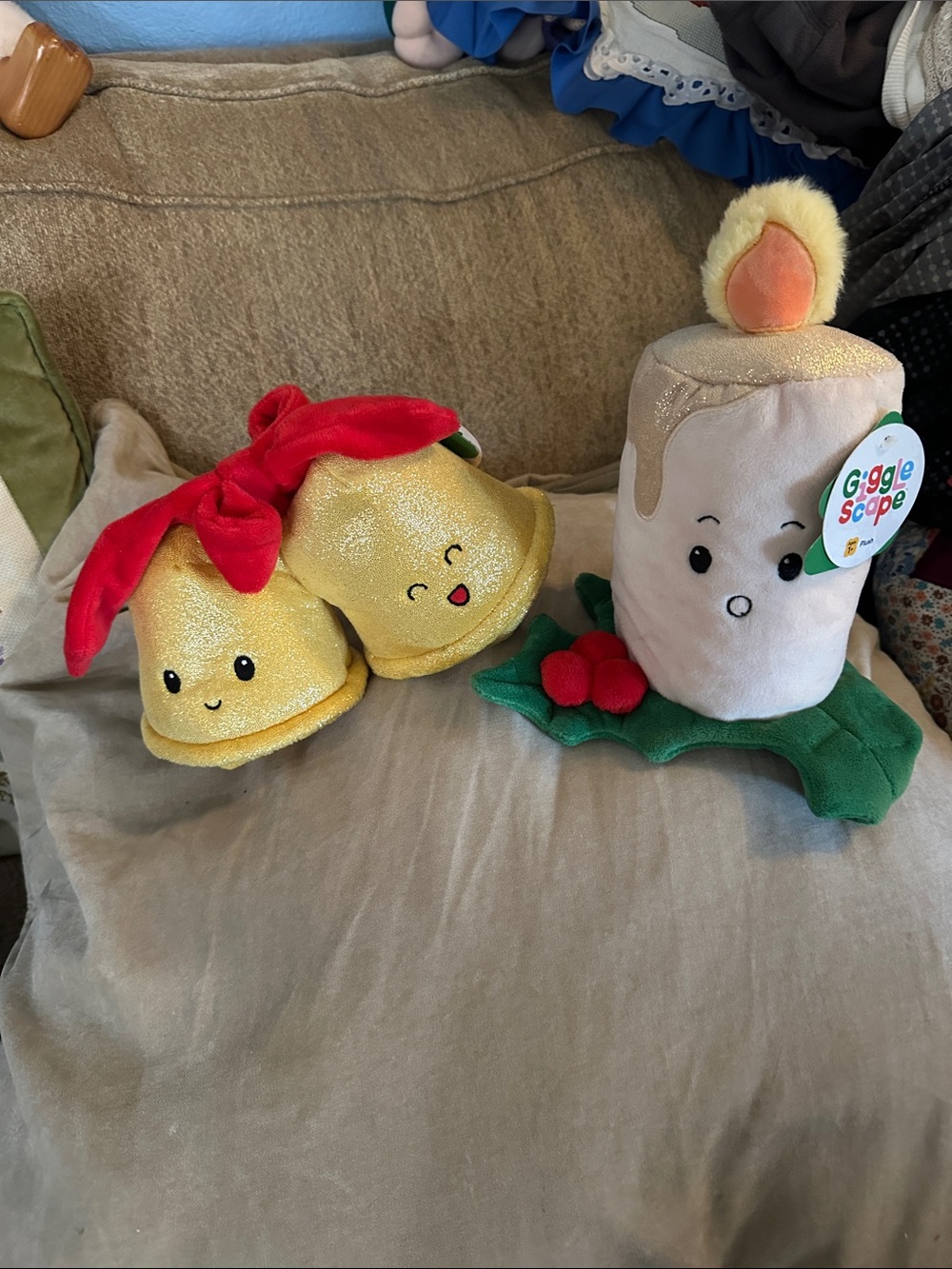 GiggleScape Christmas Plush Bundle Candle & Jingle Bells Holiday Decor NWT